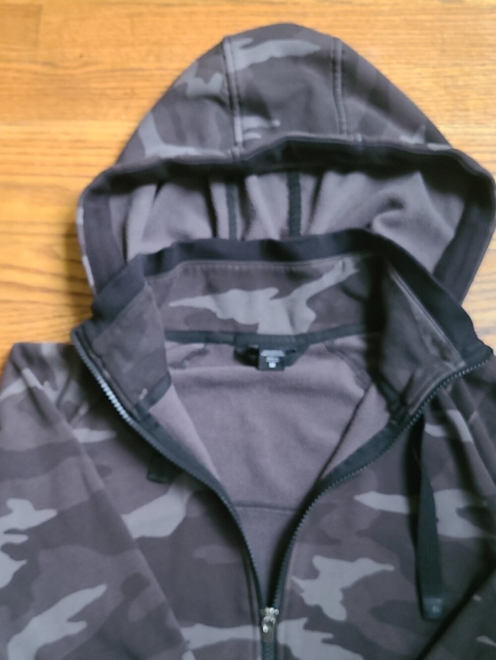 Athleta Women's Hooded Camo Zip Bomber Jacket - Black & Gray - Picture 3 of 6